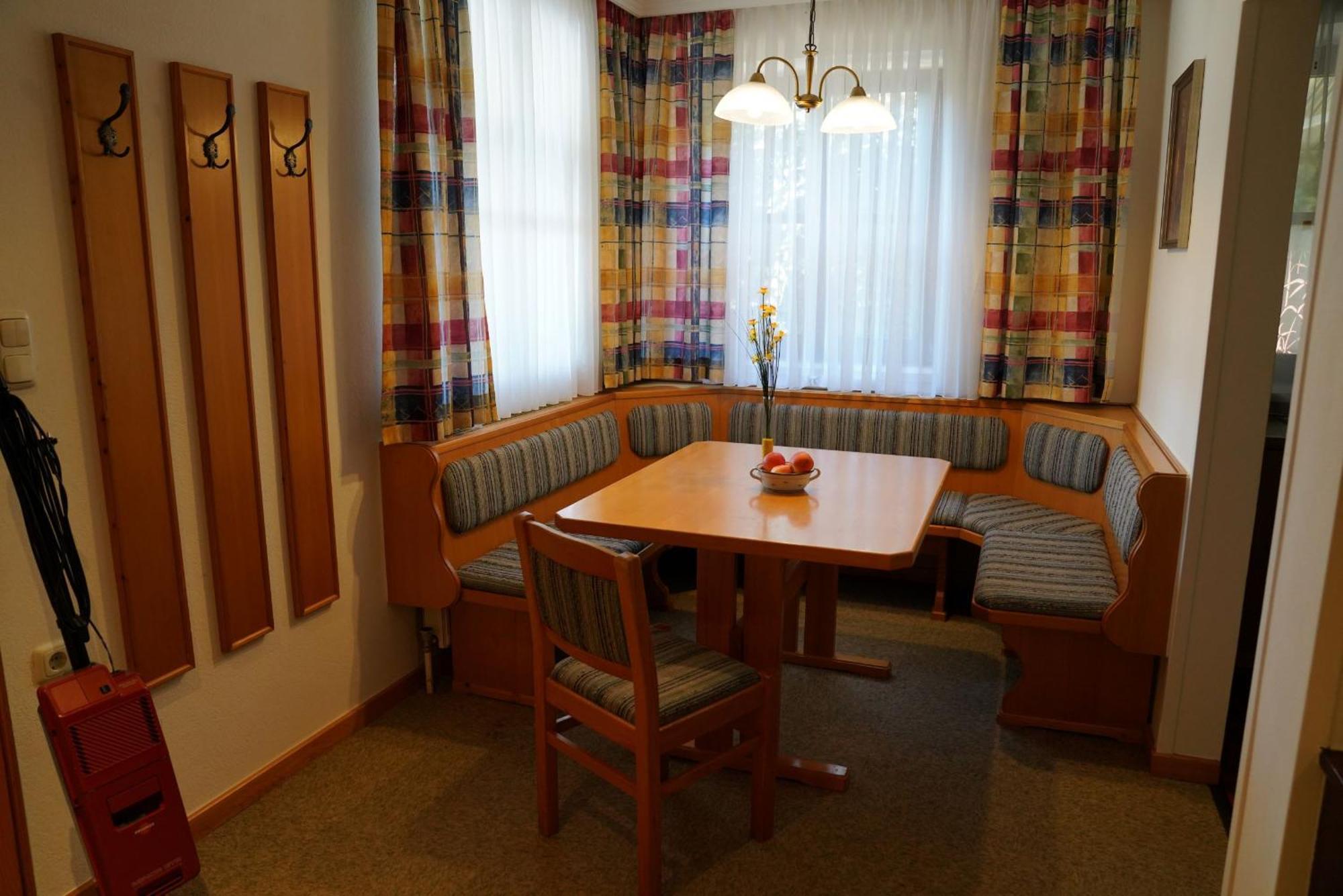 Pension Thermenland Fürstenfeld Eksteriør bilde